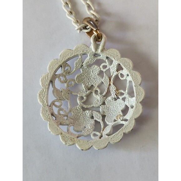 Necklace Floral Open Work White Enamel Pendant Necklace White Chain 33" - Picture 8 of 9